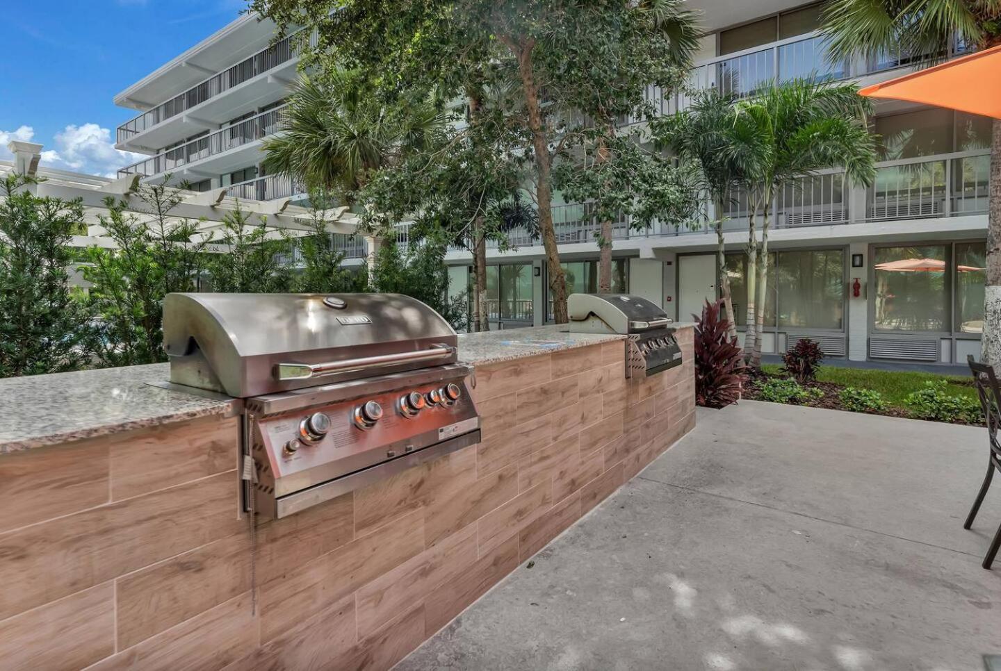The Irlo Hotel Kissimmee Exterior photo